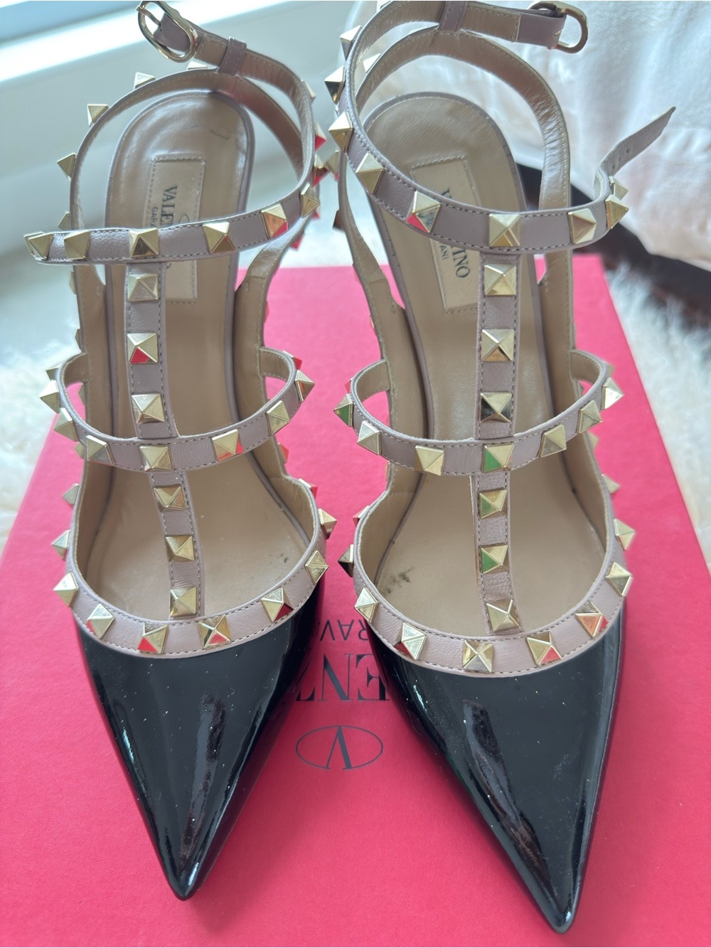 Valentino Black Patent Pointed Toe Rockstud T-Strap Pumps with Nude Straps